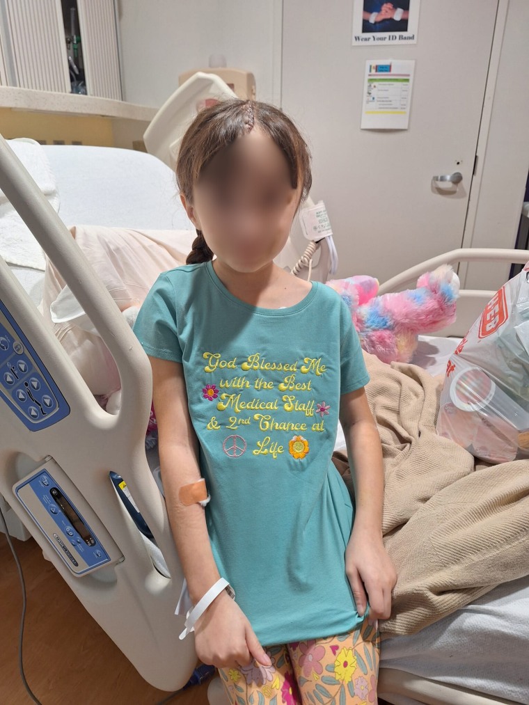 A 10-year-old girl recovering from brain cancer, from the United States was deported with her undocumented parents last month.