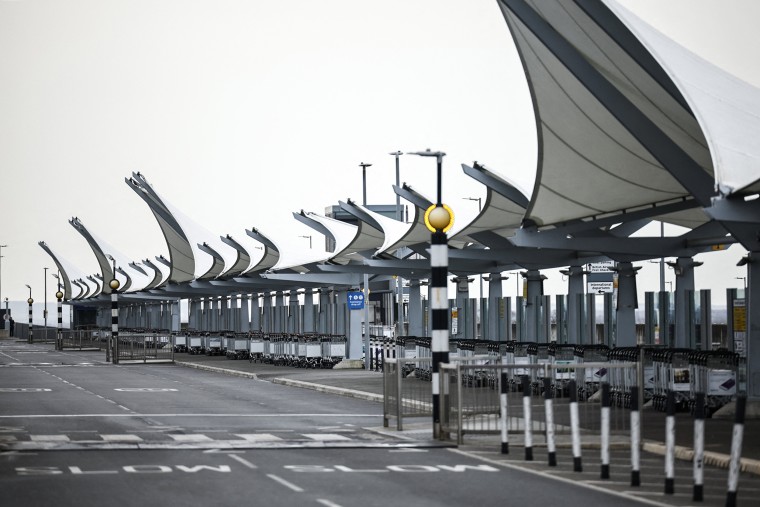 Image: BRITAIN-AIRPORT-HEATHROW-AVIATION-FIRE