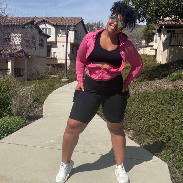 Start TODAY fitness and mindset coach Lacee Green tries the Tummy Control Biker Shorts.