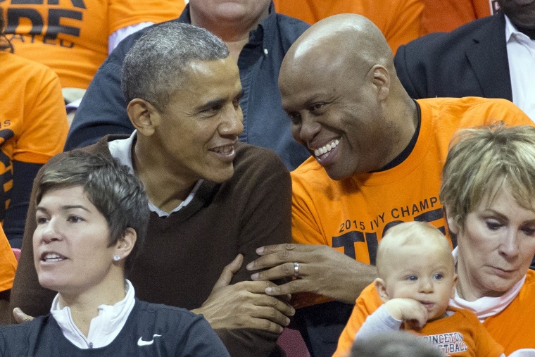 Obama -vrouwen namen deel aan de eerste ronde van het NCAA -toernooi