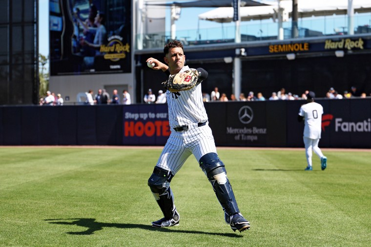 Yankees' J.C. Escarra Tells His Mom He Made The Team In Emotional Call