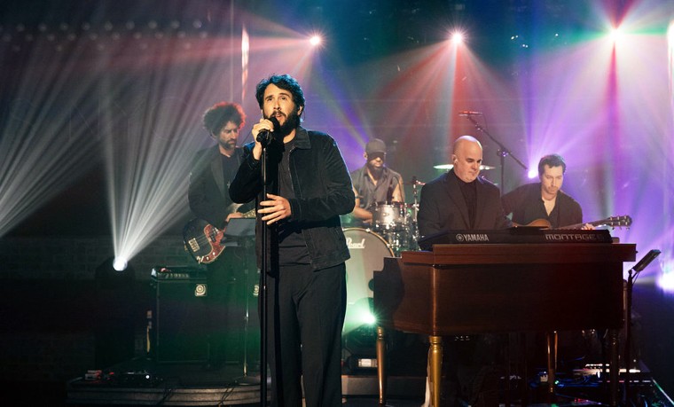 Josh Groban singing his cover of ‘Over the Rainbow' on "The Kelly Clarkson Show."