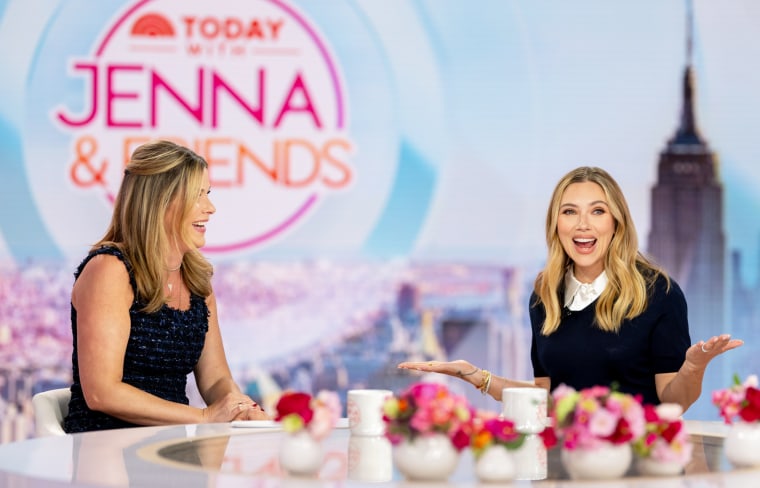 Jenna Bush Hager i Scarlett Johansson podczas