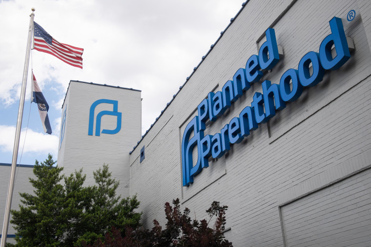 The outside of the Planned Parenthood Reproductive Health Services Center