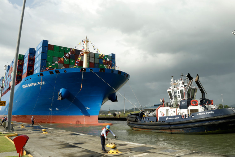 china container ship cosco trade usa chinese