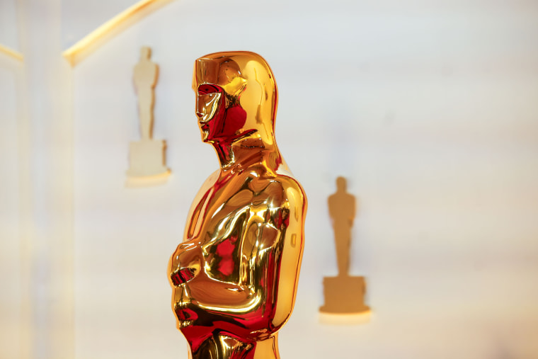 An Oscar statue on the red carpet in 2024.