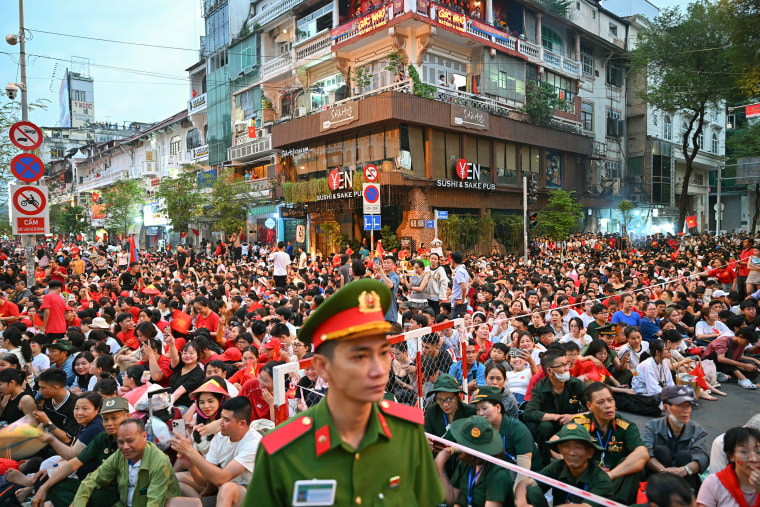 Imagen: Historia Vietnam Parade Soldados Marcha