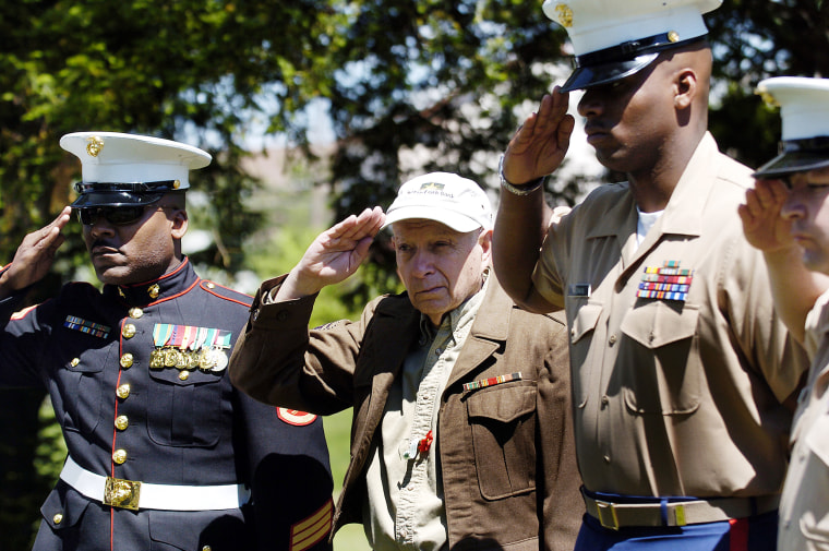 WWII veteran Seymour Weiner (2nd left), who served with the