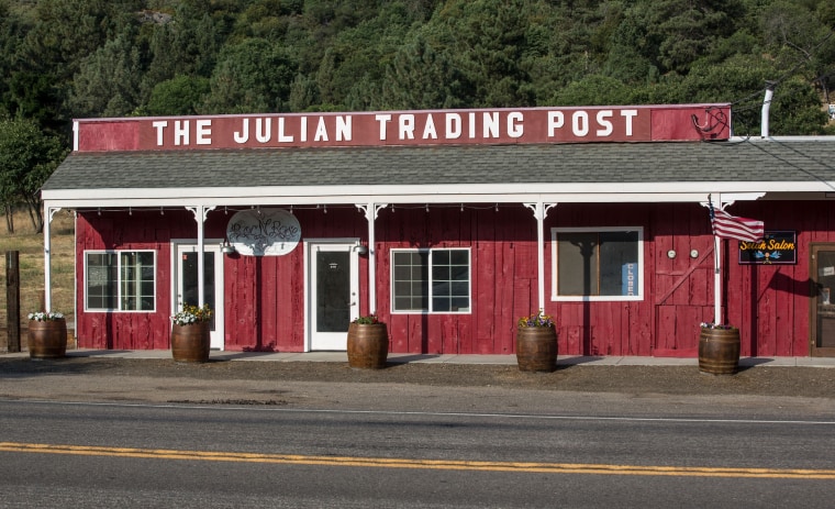 El sismo tuvo su epicentro a unos 4 kilómetros al sur de Julian, California. 