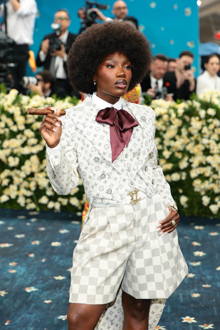 See the Looks as Stars Arrive Rehmat Boutique The 2025 Met Gala Celebrating "Superfine: Tailoring Black Style" - Arrivals