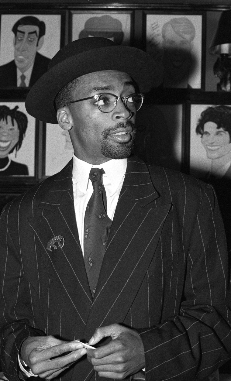 Director Spike Lee poses for a photo at the New York Film Critics Awards on January 14, 1990 at Sardi's restaurant in New York City, New York.