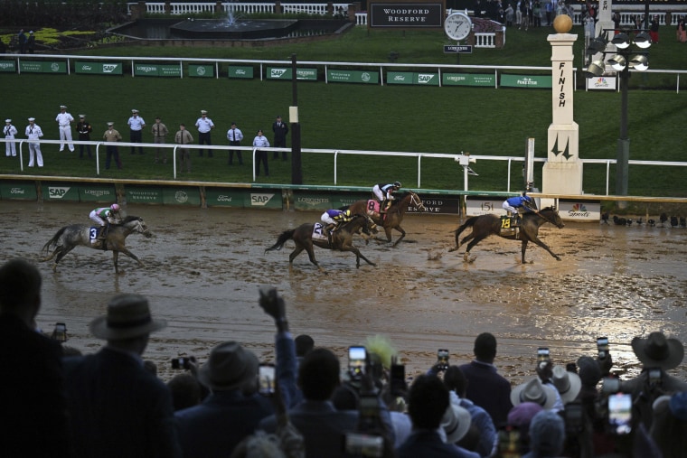Kentucky Derby Horse Racing