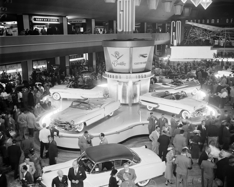 A General Motors motorama in April 1953.