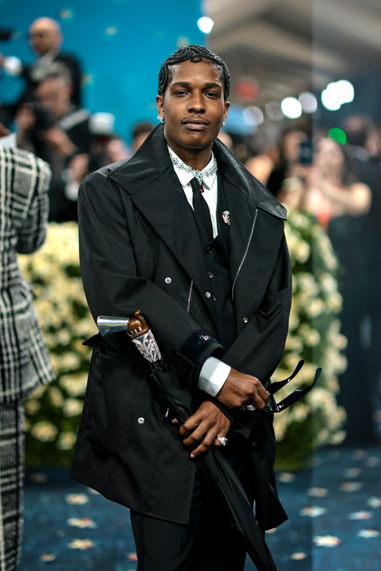 Image: The 2025 Met Gala Celebrating "Superfine: Tailoring Black Style" - Arrivals