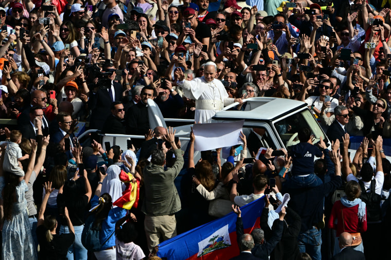 Image: VATICAN-MASS-INAUGURATION-POPE