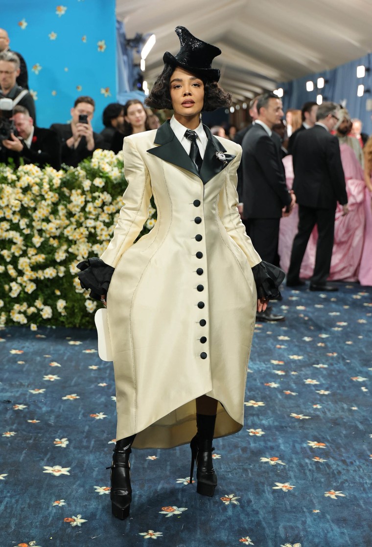 The Best Dressed Stars At 2025 Met Gala Tessa Thompson Met Gala Mc 250506 Copy Feddb7 