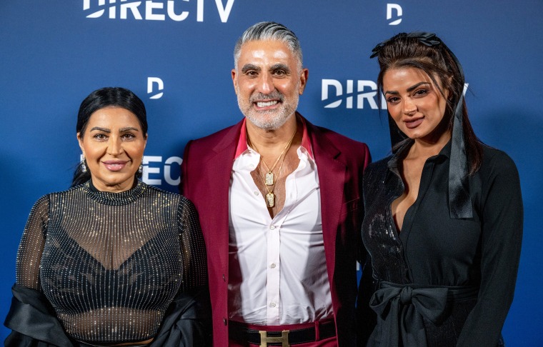 Mercedes Javid, Reza Farahan y Golnesa Gharachadeghi.