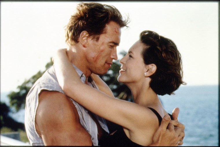 Jamie Lee Curtis e Arnold Schwarzengger em 