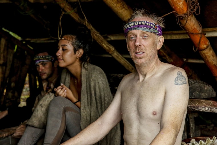 Nick Wilson, Angelina Keeley y Mike White en David vs. Goliat Temporada 37 de "Sobreviviente."