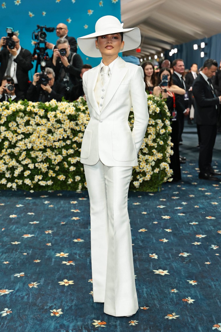 Imagen: la gala de Met 2025 celebrando "Superfine: sastrería de estilo negro" - Llegadas