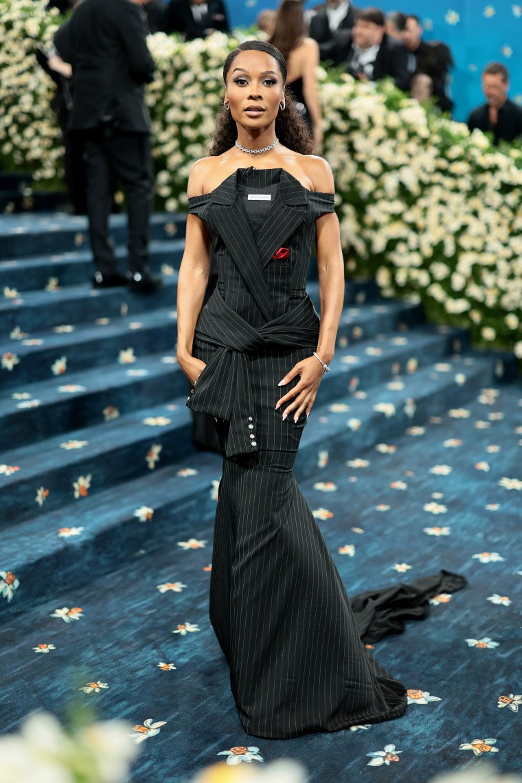 La gala de Met 2025 celebrando "Superfine: sastrería de estilo negro" - Llegadas