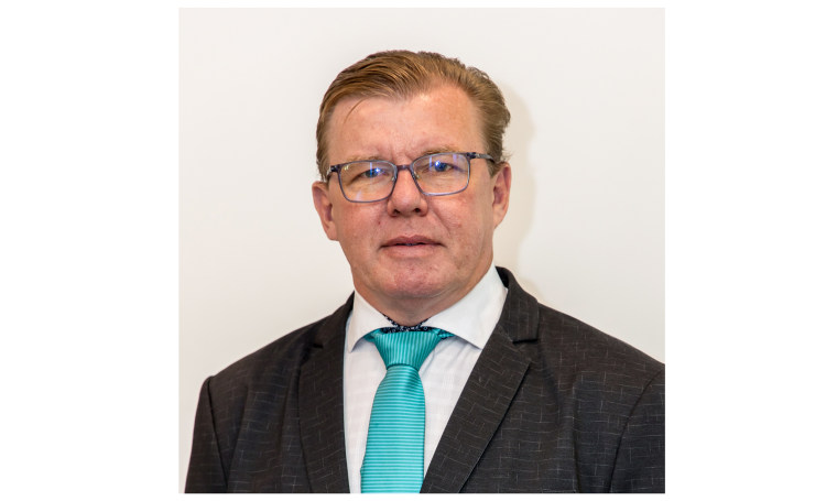 John Dueck, a former school superintendent in Paraguay and long-haul truck driver, who now edits The Mennonite Post.