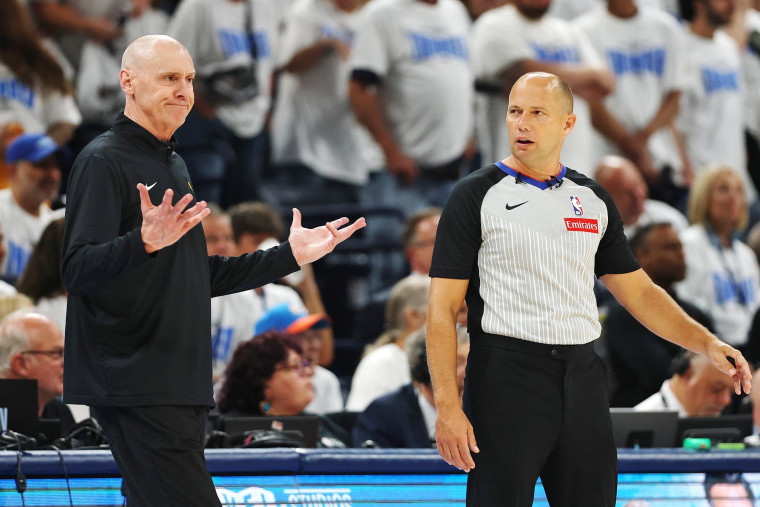 Indiana Pacers head coach Rick Carlisle