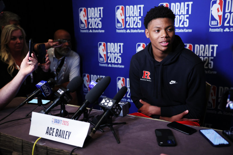Image: 2025 NBA Draft - Content Circuit, Media Availability and Portraits