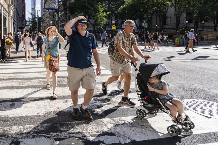 New York City Exteriors And Landmarks