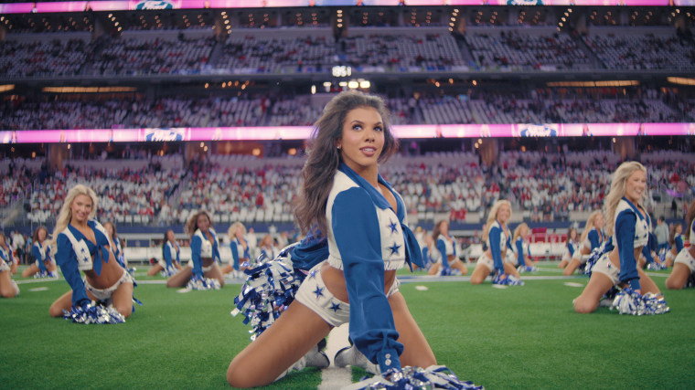 Chandi en los novios de los Estados Unidos: animadoras de los Dallas Cowboys, Temporada 2.