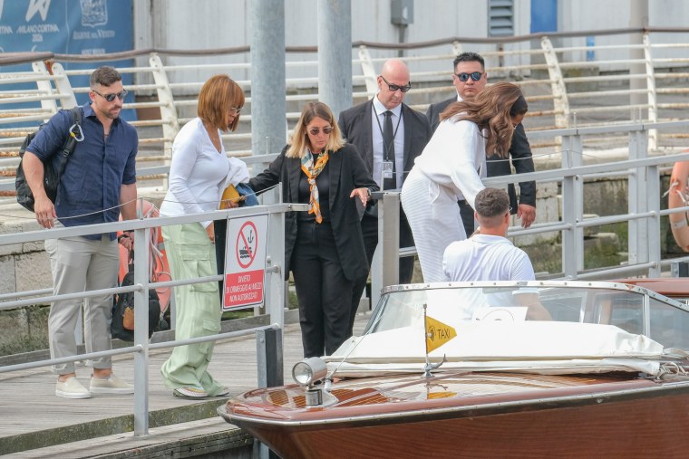 Gayle King arrives at Venice Marco Polo airport ahead of Jeff Bezos and Lauren Sanchez Wedding ahead of Jeff Bezos and Lauren Sanchez Wedding on June 26, 2025 in Venice, Italy. 