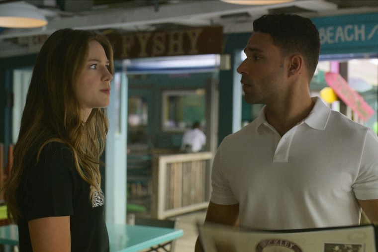 Melissa Benoist como Bree Buckley, Rafael Silva como Shawn West.