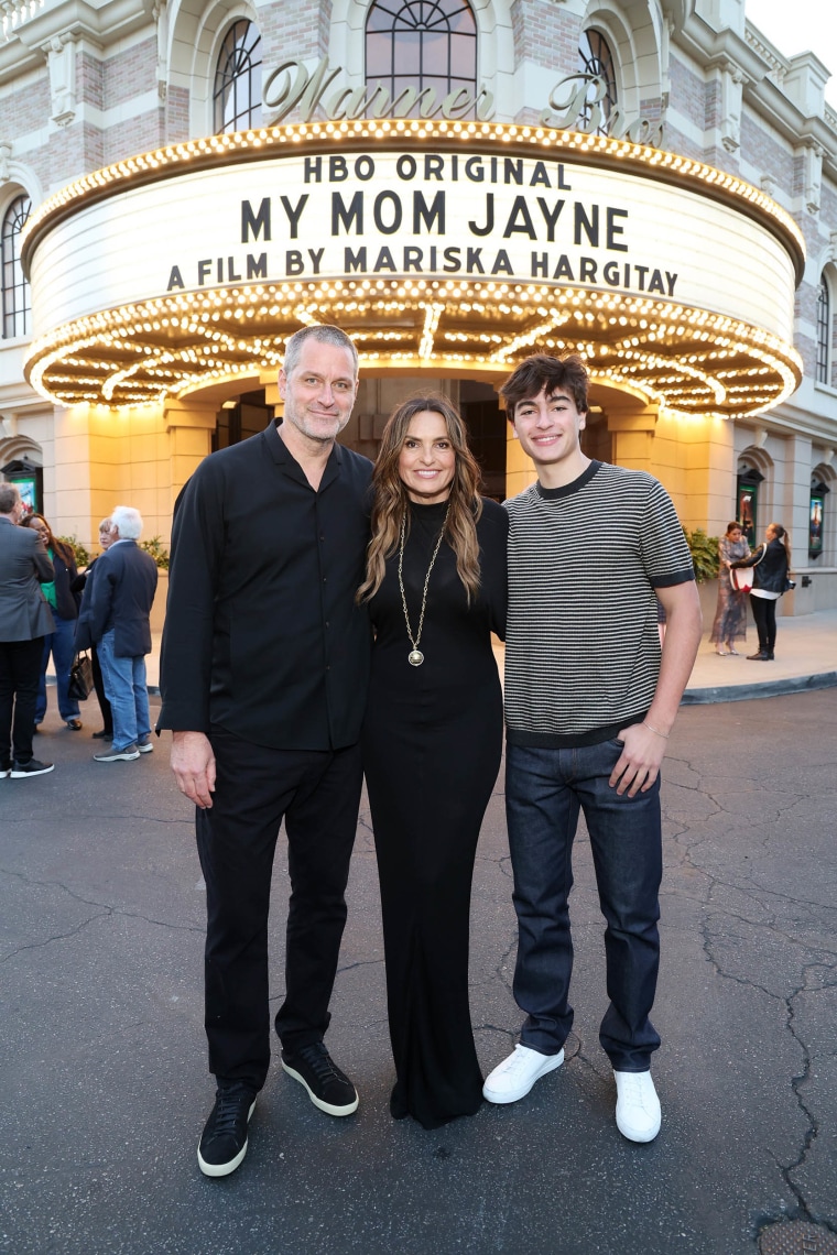 Peter Hermann, Mariska Hargitay e August Hermann 