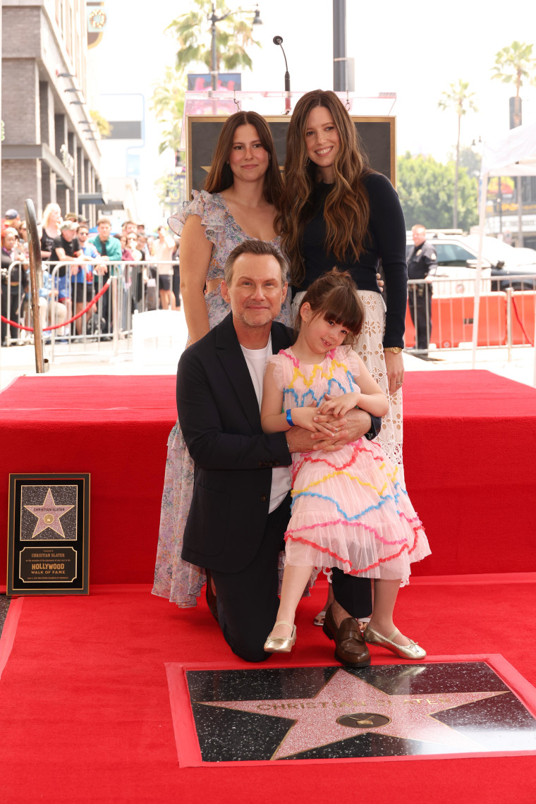 Christian Slater S Daughters Join Hollywood Walk Of Fame Ceremony Christian Slater Family Rare Appearance 2 Jp 250610 Baa7c4