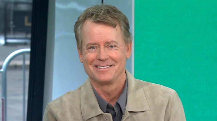 Greg Kinnear