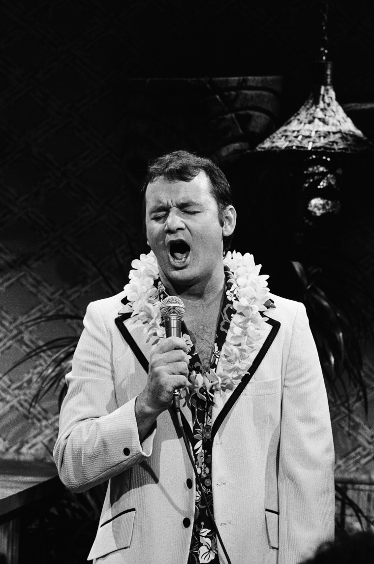 Bill Murray como Nick the Lounge Singer em 
