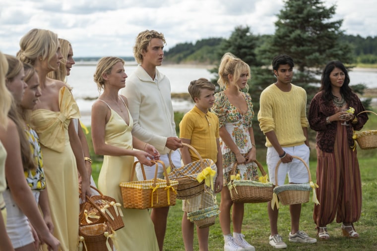 Candice King, Caitlin FitzGerald, Mamie Gummer, Joseph Zada, Esther McGregor, and Shubham Maheshwari in "We Were Liars."