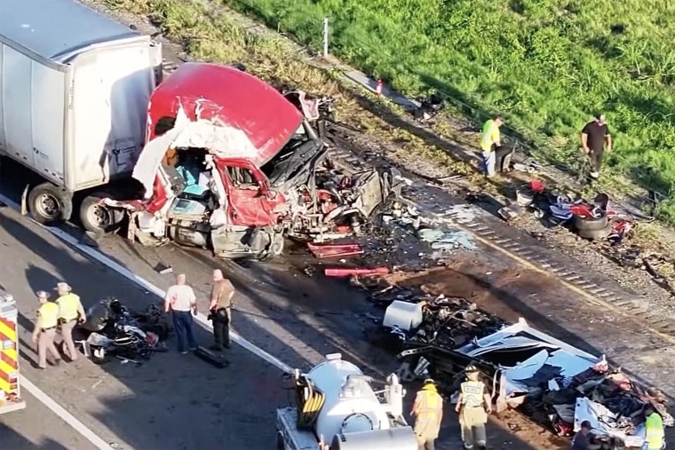 A truck driver faces six counts of manslaughter in connection with a deadly crash on Interstate 20 in Kaufman County, Texas, over the weekend.