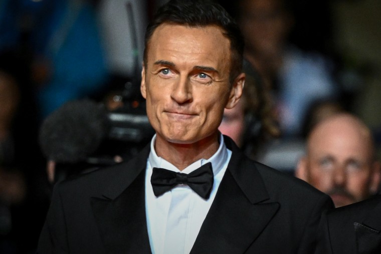 Julian McMahon.
