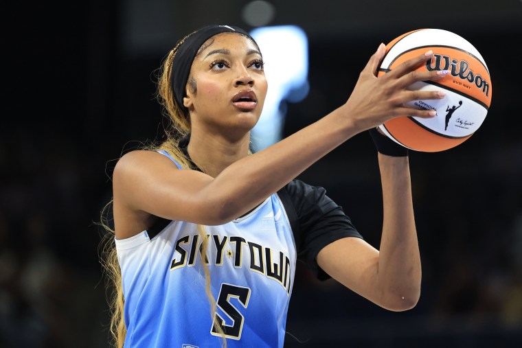 Image: Minnesota Lynx v Chicago Sky