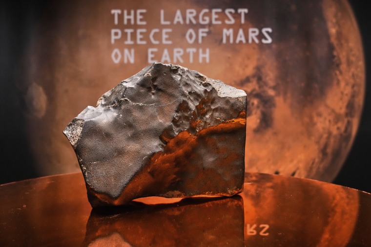 Geek Week Auction mars rock auction