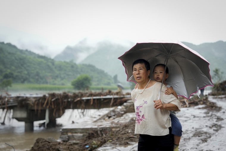 Emergency Rescue, Relief Efforts Underway In Flood-hit Beijing Suburbs