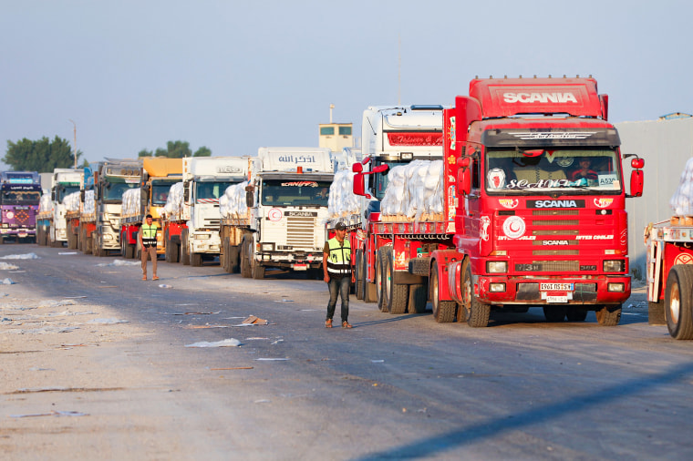 How much aid has made it into Gaza since Israel said it was easing restrictions?