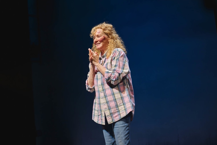 "Llámame Izzy" Noche de apertura de Broadway