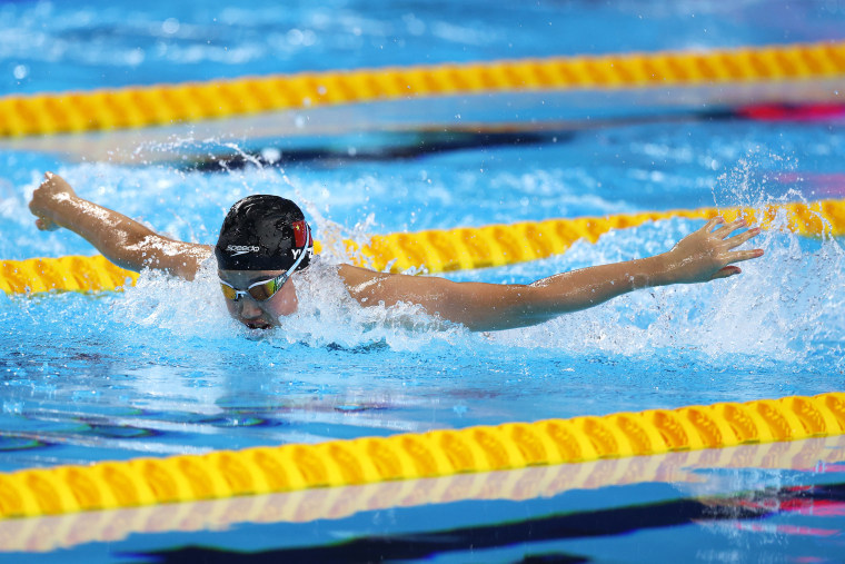 China’s swimming prodigy draws global praise and a note of caution