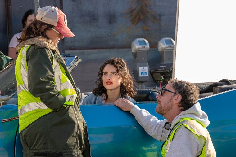 Autor Trisia Cook, ator Margaret Koalaley e autora/diretora Ethan Coin no set