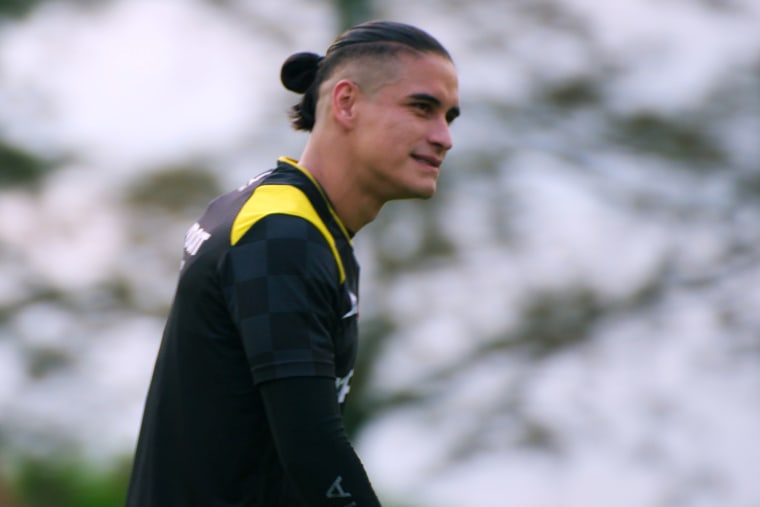 Alexis Peña in "Welcome to Necaxa." 