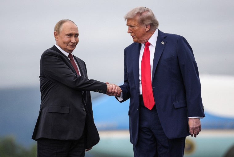 Image: U.S. President Trump And Russian President Putin Meet On War In Ukraine At U.S. Air Base In Alaska