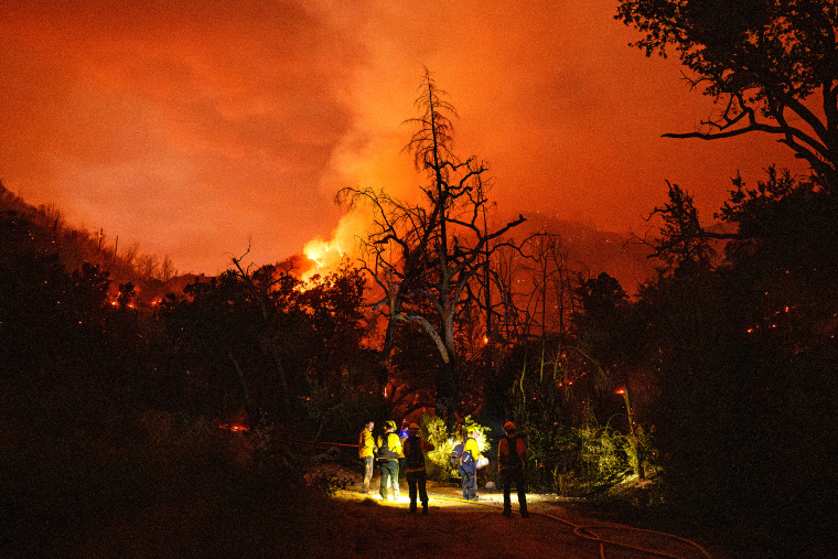 TOPSHOT-US-FIRE-CALIFORNIA