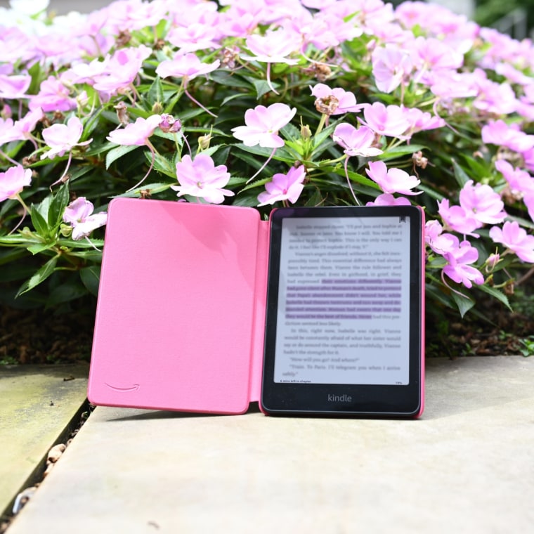 A close up image of a Kindle Colorsoft outdoors